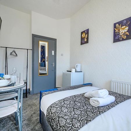 -Rc7H- For Your Relaxed & Cosy Free Parking Leeds  Eksteriør billede